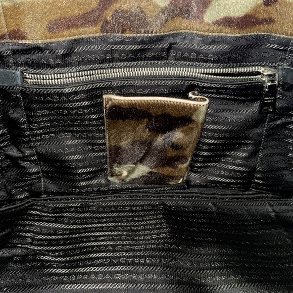 Prada pony hair Camouflage Tote Bag - Picture 14 of 16